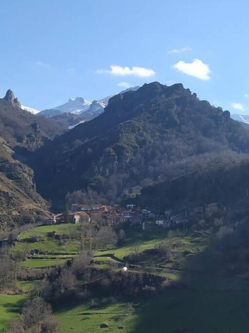Casa Rustica En Dobres Con Vistas A La Montana Exterior foto