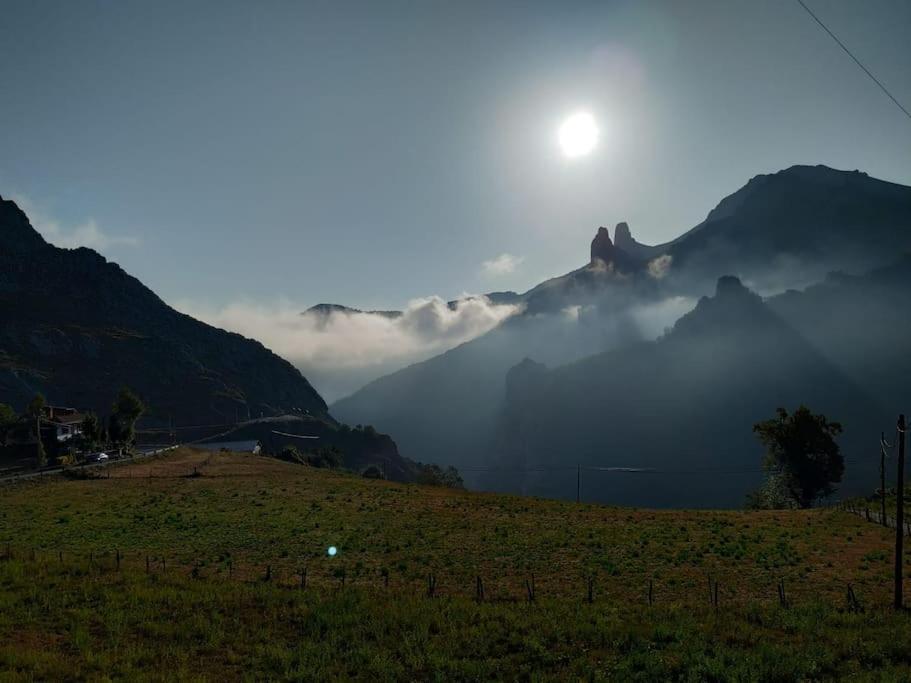 Casa Rustica En Dobres Con Vistas A La Montana Exterior foto